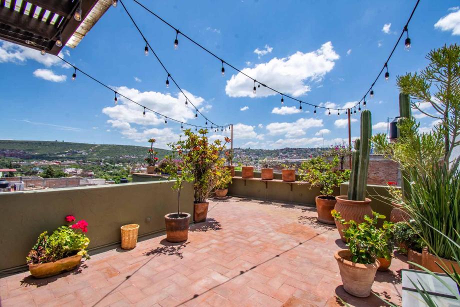 San Miguel de Allende, Guanajuato, 37732, Mexico, 3 Bedrooms Bedrooms, ,3 BathroomsBathrooms,Residential,For Sale,1948075