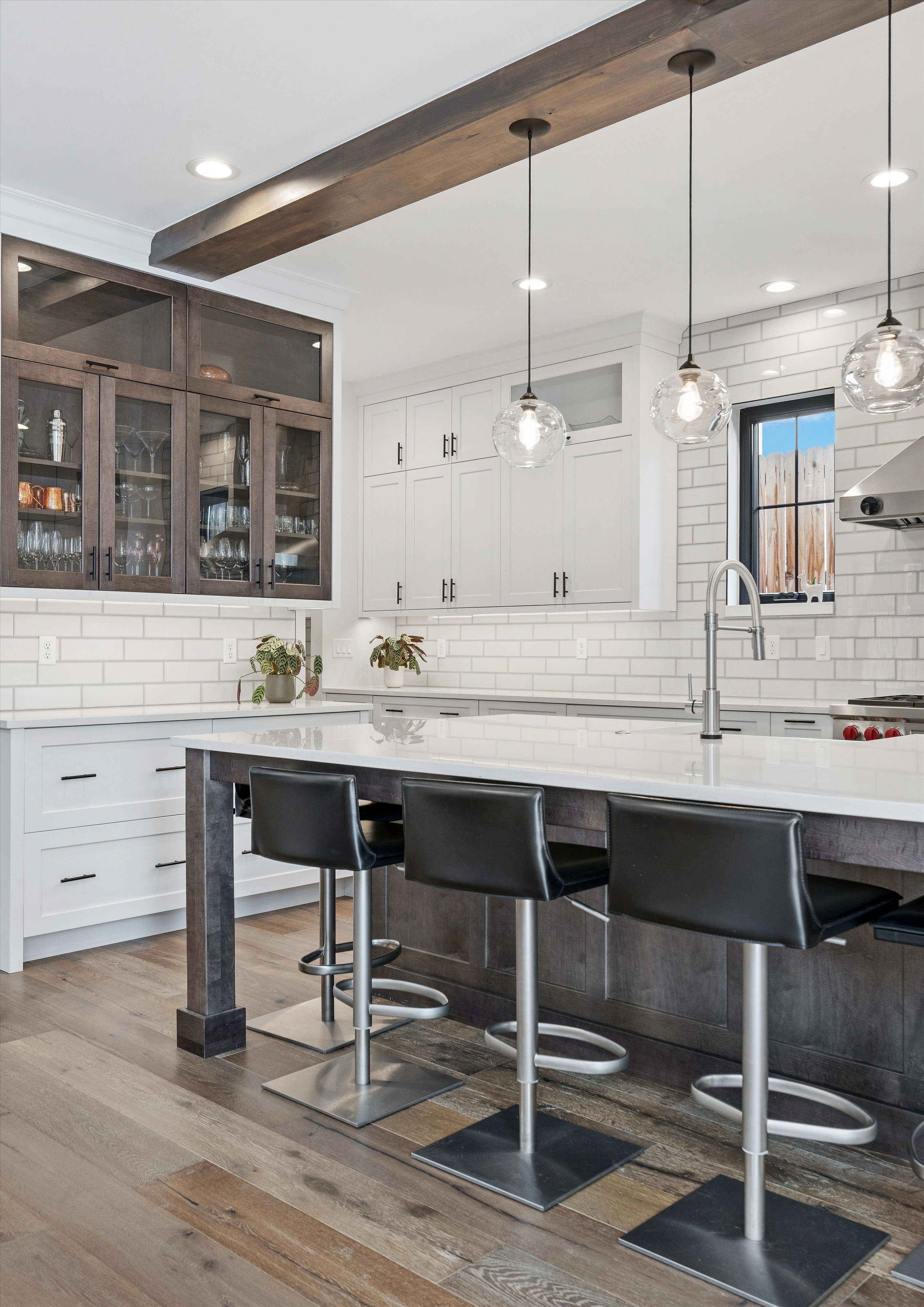  Newer-built residence offers an exceptional opportunity - 物件實景