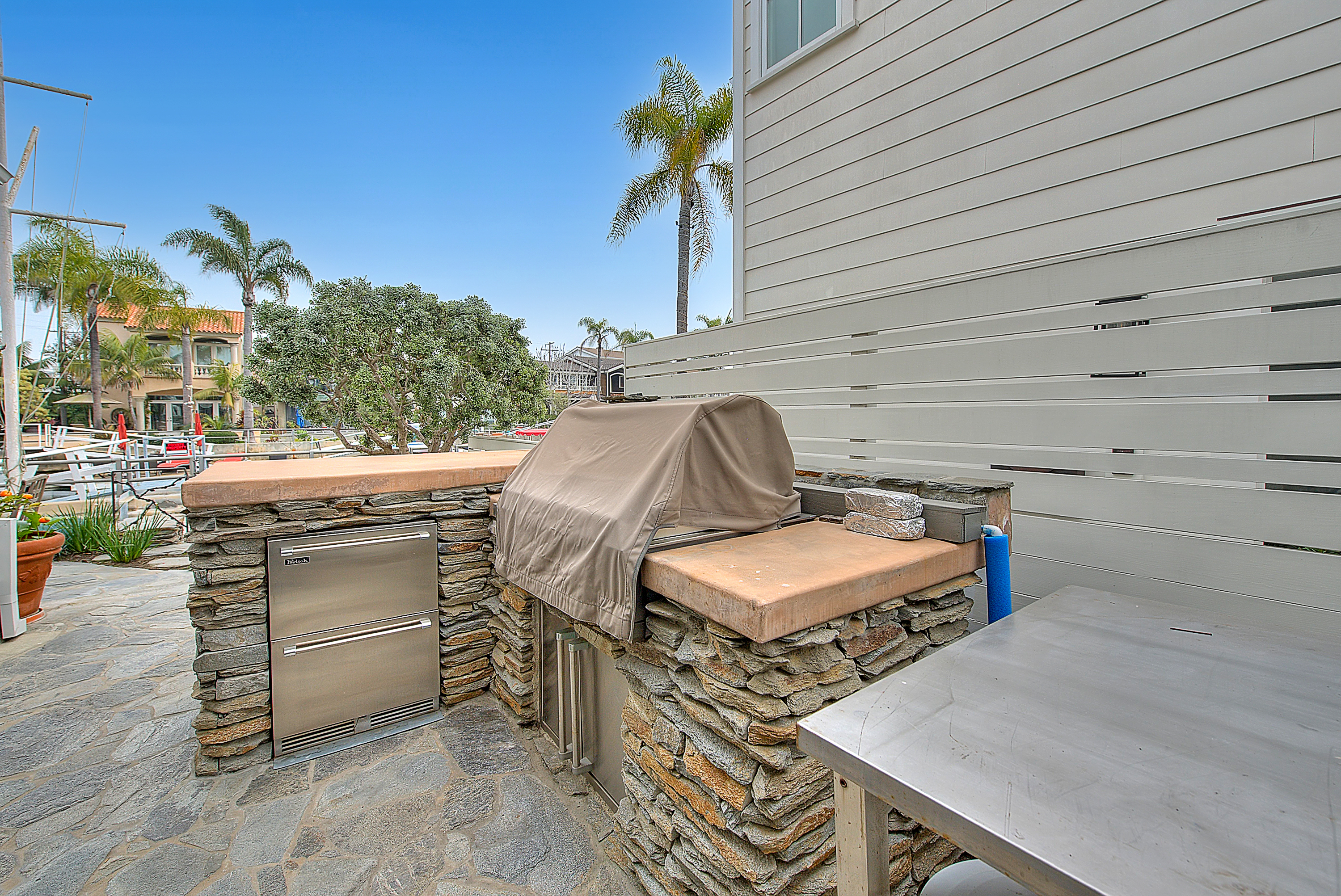 5590 East The Toledo, Long Beach, CA 90803 - 物件實景