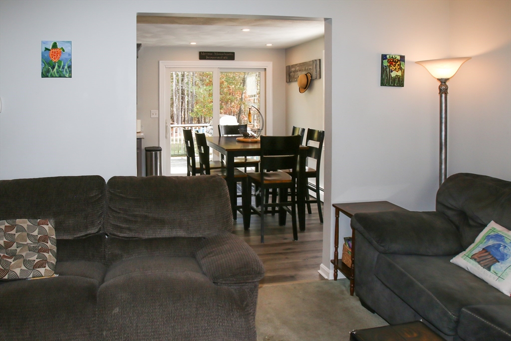 Merrimac, Massachusetts, 01860, United States, 3 Bedrooms Bedrooms, ,3 BathroomsBathrooms,Residential,For Sale,1976676