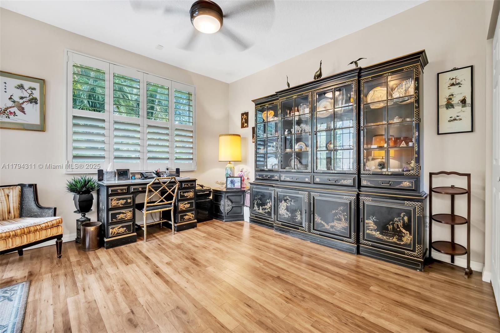 Davie, Florida, 33328, United States, 5 Bedrooms Bedrooms, ,4 BathroomsBathrooms,Residential,For Sale,1793011