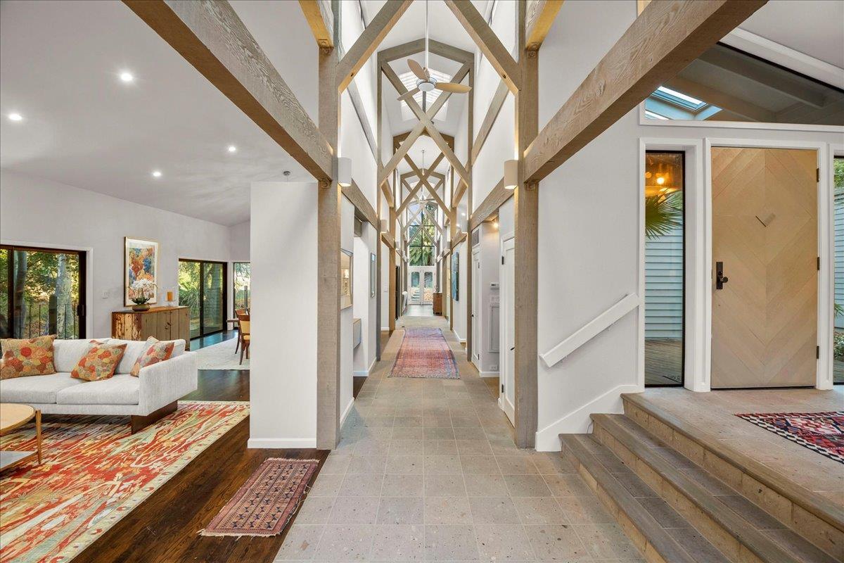 Los Altos Hills, California, 94022, United States, 5 Bedrooms Bedrooms, ,5 BathroomsBathrooms,Residential,For Sale,1907317