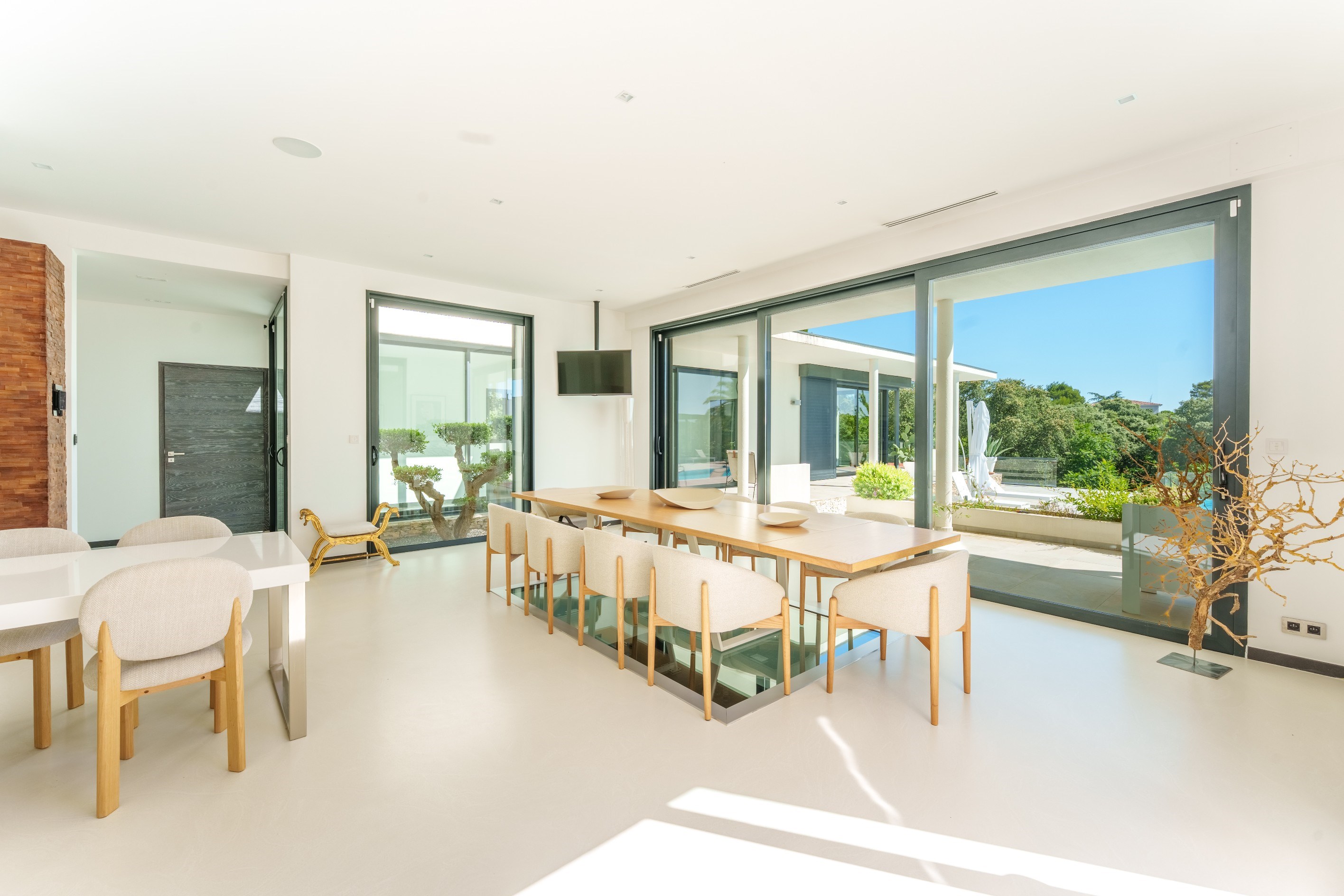  Luxury, Elegance, and Serenity in the South of France - 物件實景