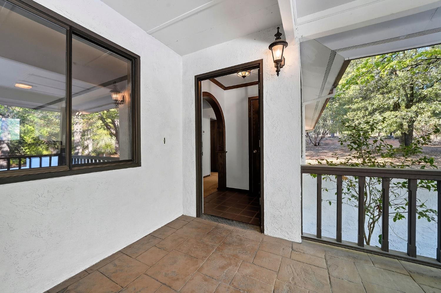 Pine Grove, California, 95665, United States, 3 Bedrooms Bedrooms, ,4 BathroomsBathrooms,Residential,For Sale,1975649