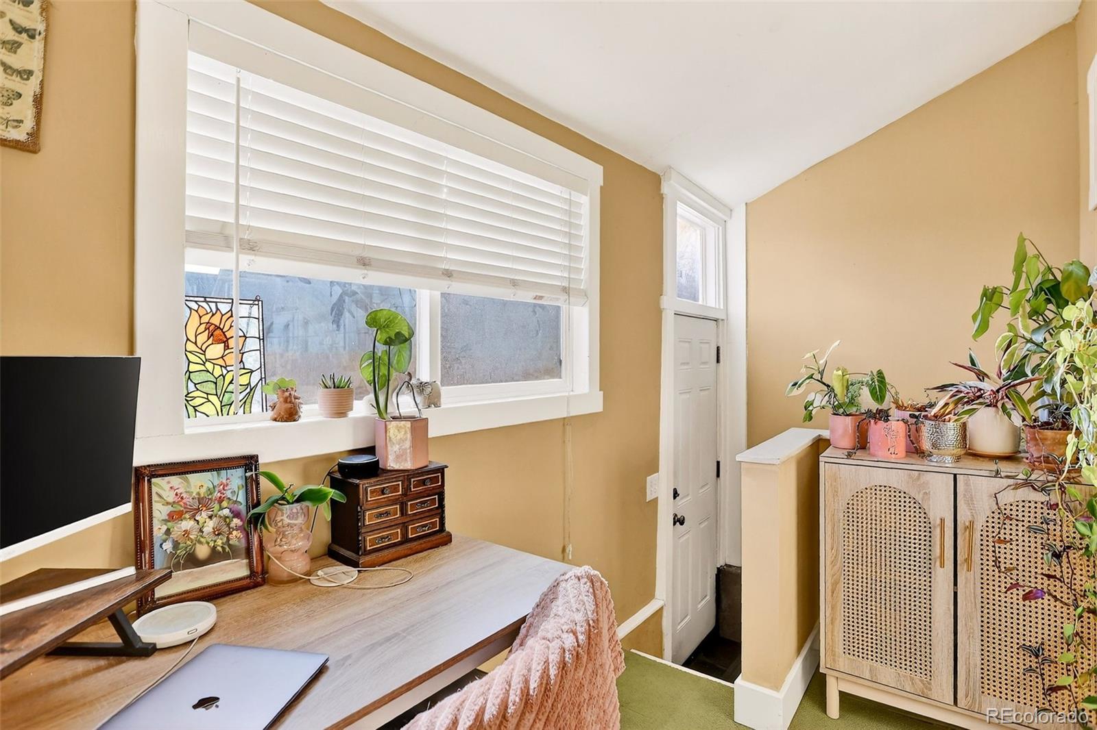 Denver, Colorado, 80204, United States, 2 Bedrooms Bedrooms, ,1 BathroomBathrooms,Residential,For Sale,2001938