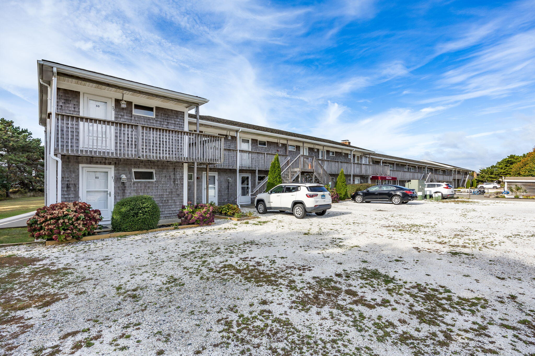  Private Deck, Pool, and Easy Ownership in North Truro - 物件實景