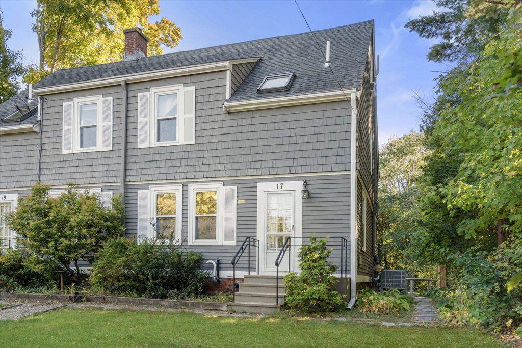 Weston, Massachusetts, 02493, United States, 3 Bedrooms Bedrooms, ,3 BathroomsBathrooms,Residential,For Sale,1960469