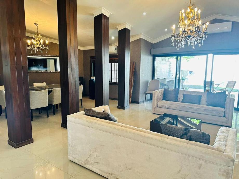 Monterrey, Nuevo León, 64987, Mexico, 5 Bedrooms Bedrooms, ,5 BathroomsBathrooms,Residential,For Sale,1940150
