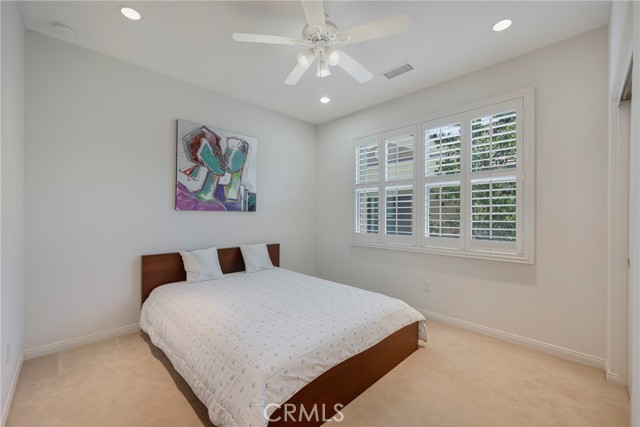 Irvine, California, 92620, United States, 2 Bedrooms Bedrooms, ,2 BathroomsBathrooms,Residential,For Sale,1895073