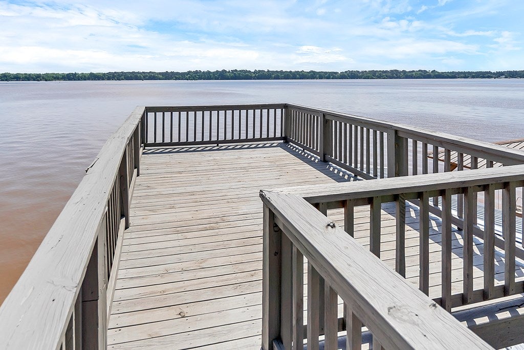 Cobb, Georgia, 31015, United States, 3 Bedrooms Bedrooms, ,2 BathroomsBathrooms,Residential,For Sale,1993846