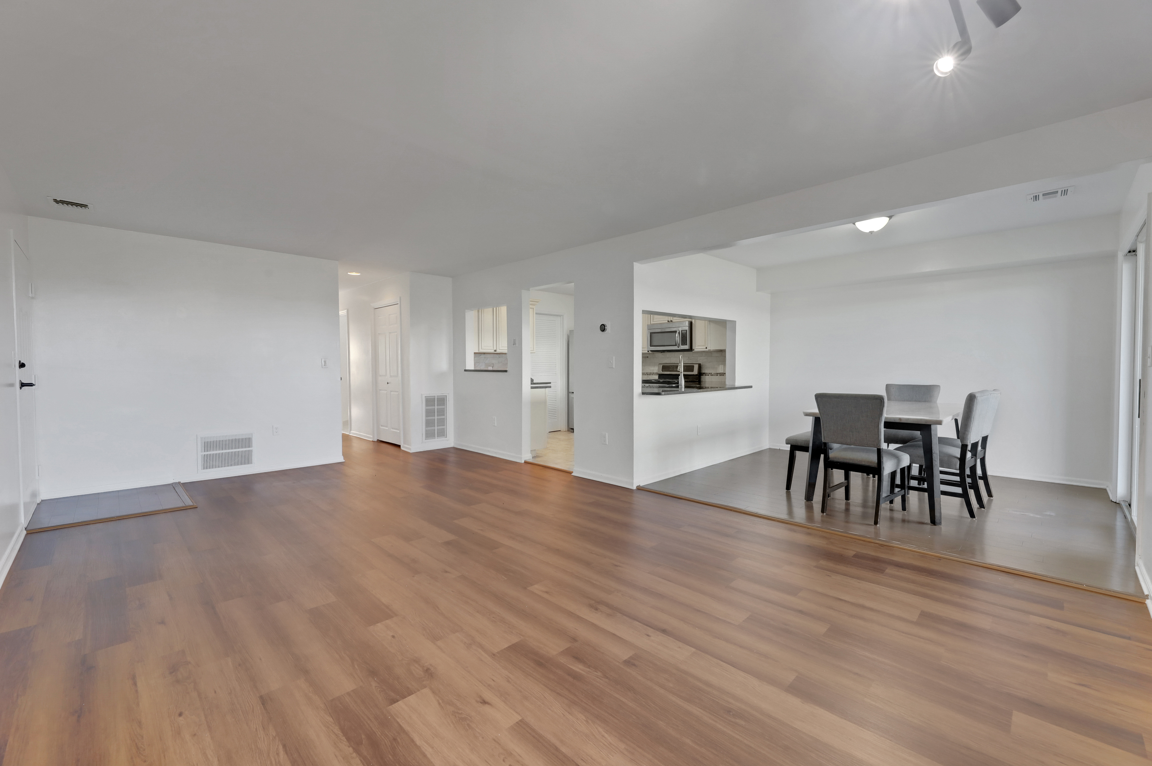 15 Crystal Lane, Paterson, NJ 07501 - 物件實景