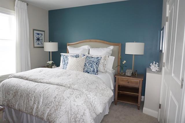 Dover, New Hampshire, 03820, United States, 2 Bedrooms Bedrooms, ,3 BathroomsBathrooms,Residential,For Sale,1913618