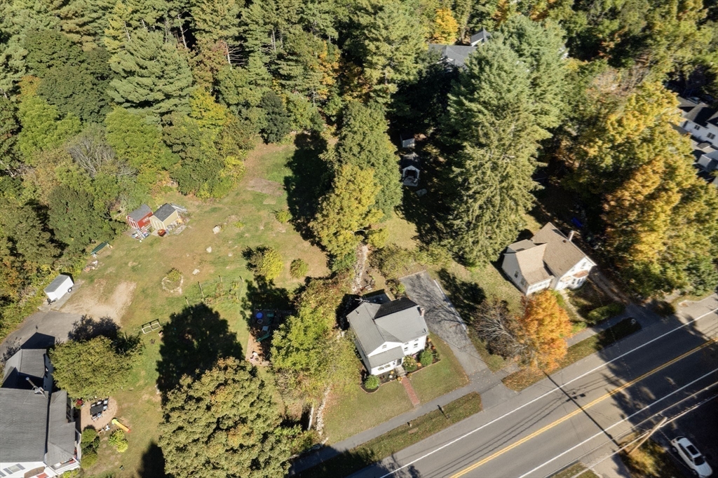 Medway, Massachusetts, 02053, United States, 3 Bedrooms Bedrooms, ,2 BathroomsBathrooms,Residential,For Sale,1958894