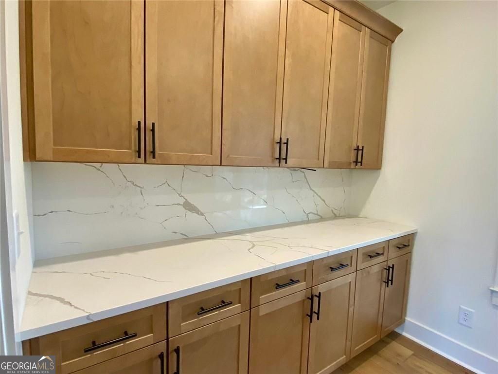 Gainesville, Georgia, 30506, United States, 5 Bedrooms Bedrooms, ,4 BathroomsBathrooms,Residential,For Sale,1909914