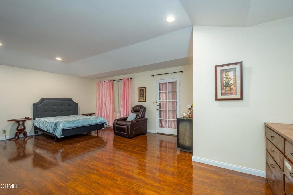 Oxnard, California, 93030, United States, 3 Bedrooms Bedrooms, ,3 BathroomsBathrooms,Residential,For Sale,1979295