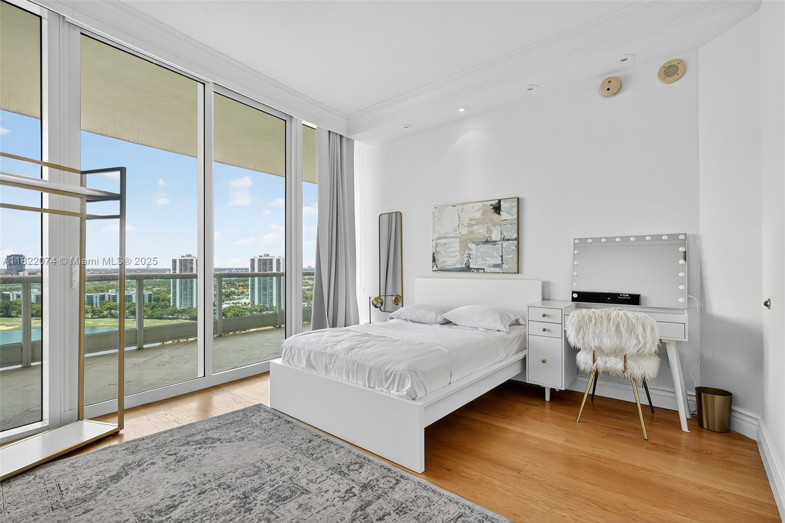 Aventura, Florida, 33180, United States, 4 Bedrooms Bedrooms, ,7 BathroomsBathrooms,Residential,For Sale,1890207