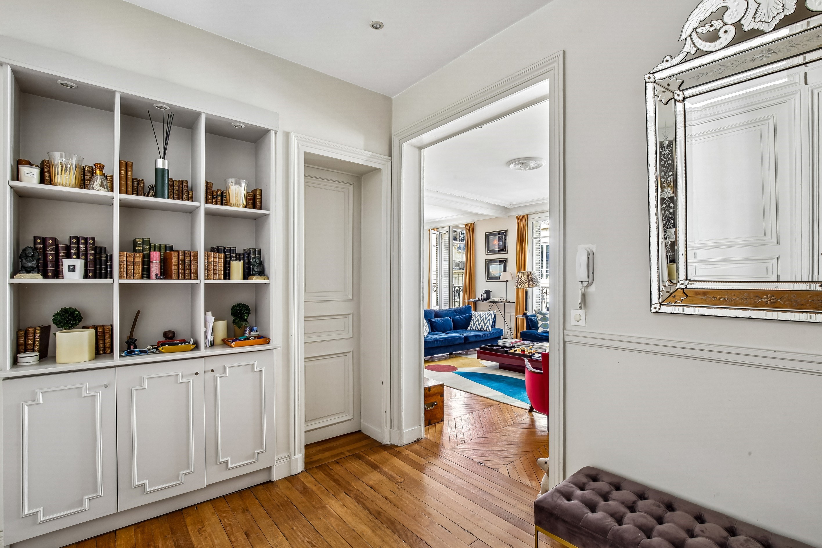  16th Arrondissement Town Hall: Elegant Upper-Floor Apartment - 物件實景