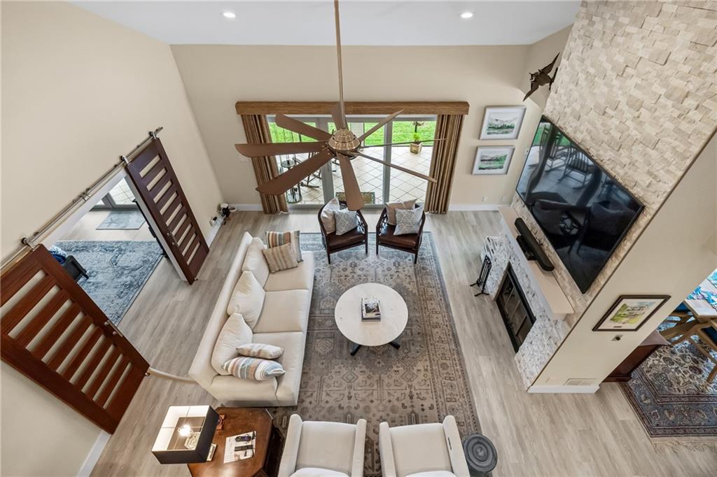 Rockport, Texas, 78382, United States, 3 Bedrooms Bedrooms, ,4 BathroomsBathrooms,Residential,For Sale,1892690