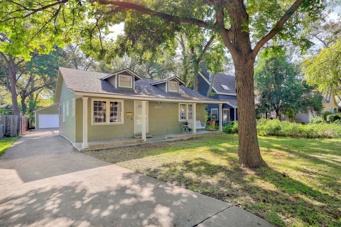 Austin, Texas, 78751, United States, 2 Bedrooms Bedrooms, ,2 BathroomsBathrooms,Residential,For Sale,1989110