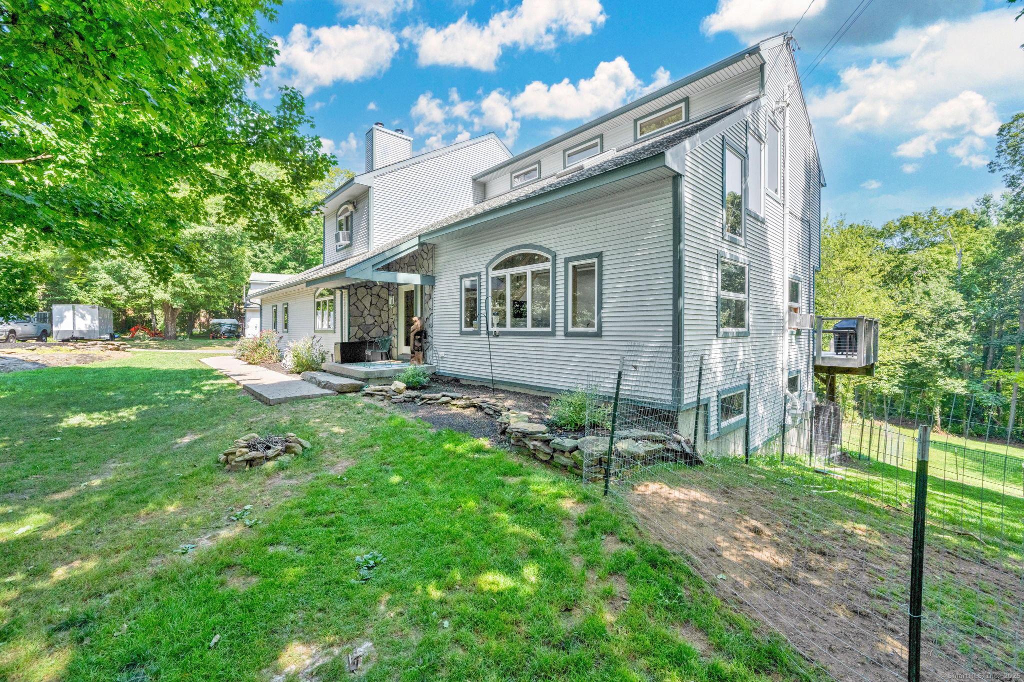 Marlborough, Connecticut, 06447, United States, 4 Bedrooms Bedrooms, ,4 BathroomsBathrooms,Residential,For Sale,1907701