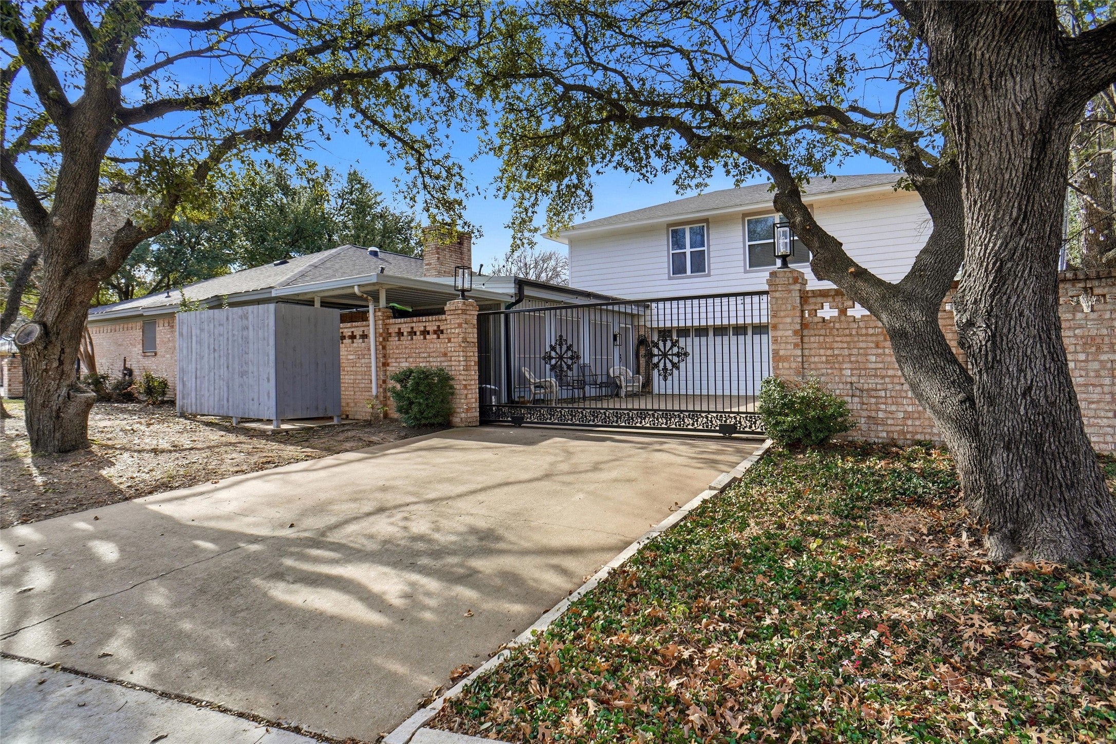 Hurst, Texas, 76054, United States, 4 Bedrooms Bedrooms, ,3 BathroomsBathrooms,Residential,For Sale,2024676