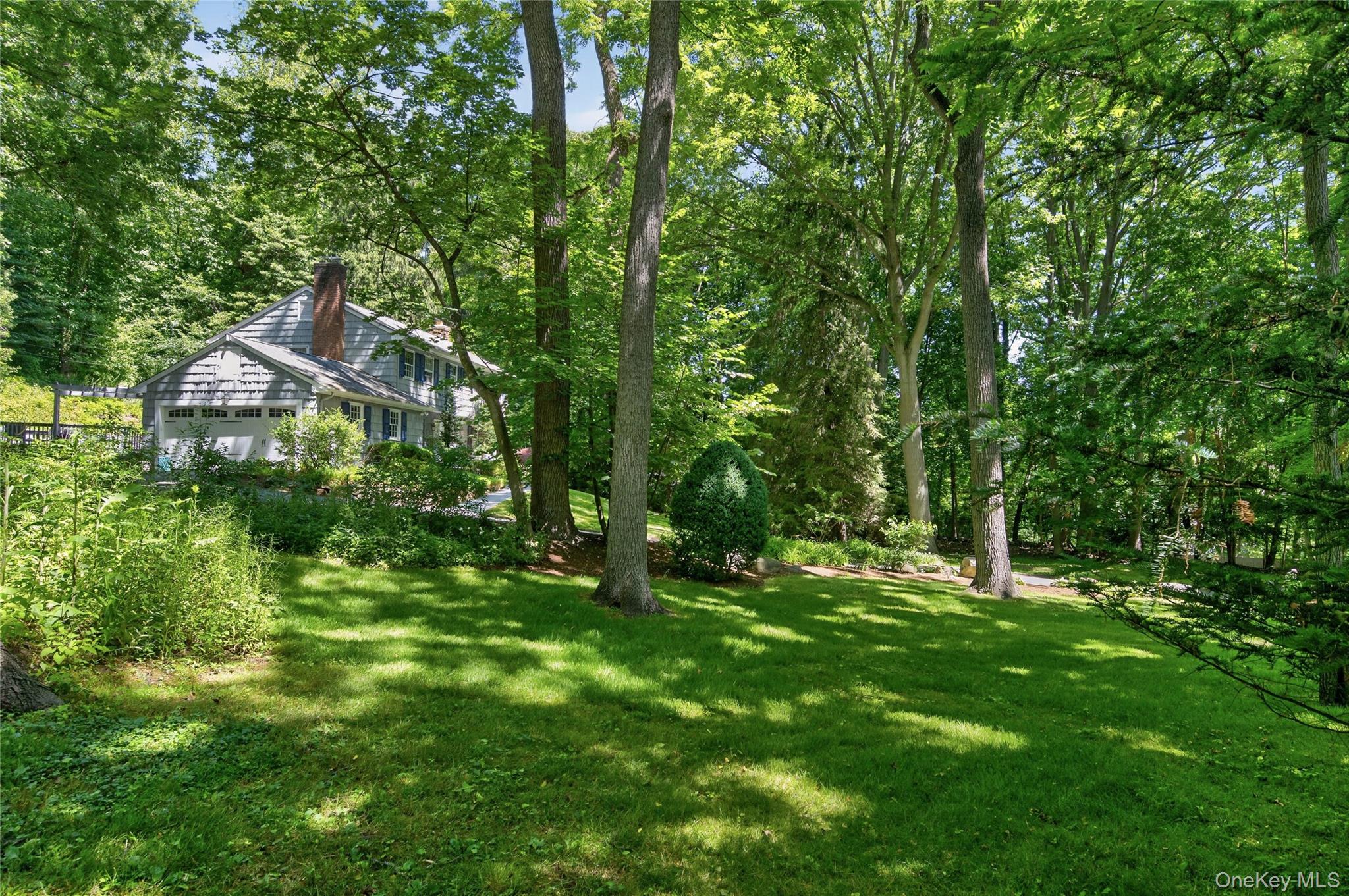  325 Birch Hill Road, Locust Valley, NY, 11560 - 物件實景