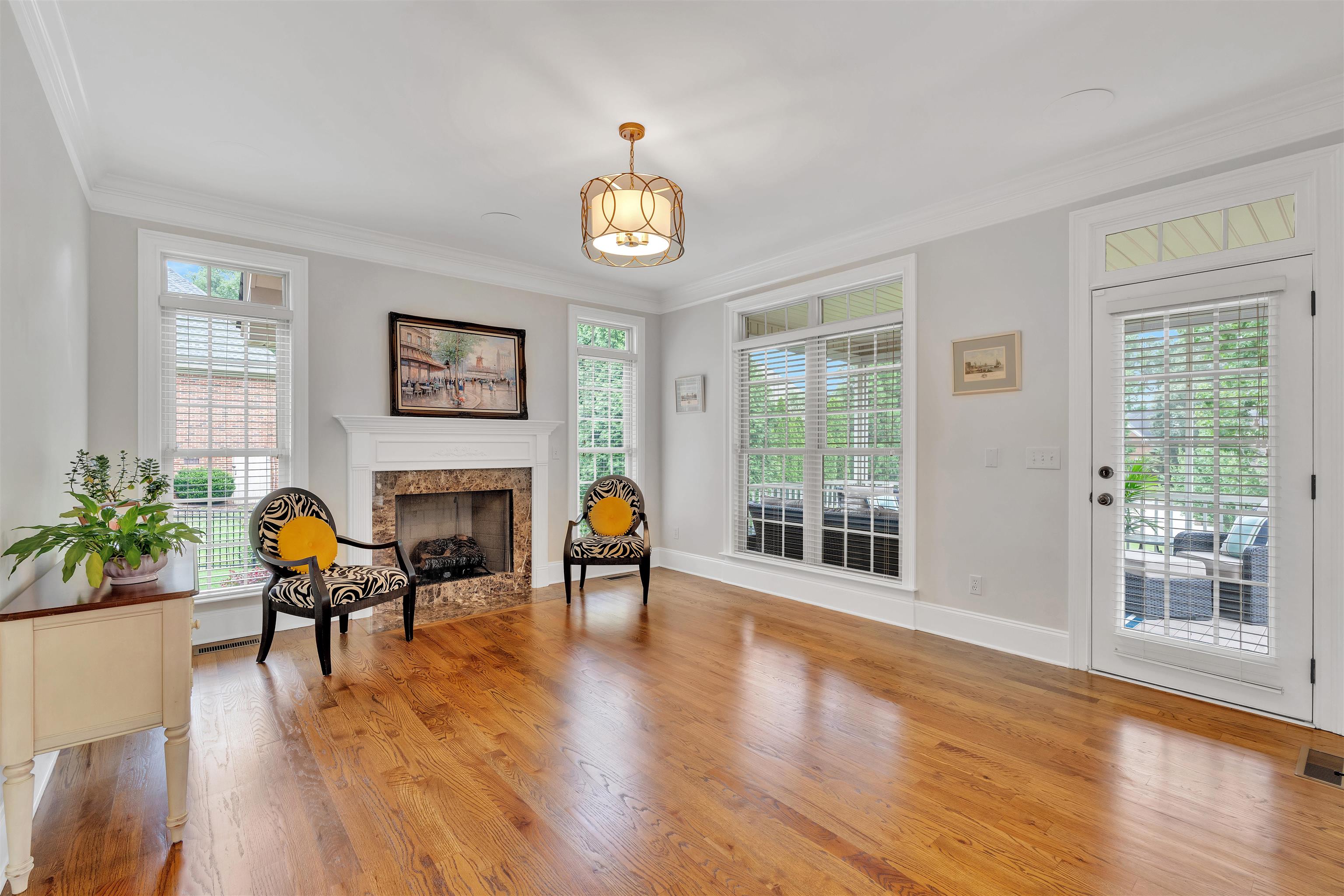 spartanburg, South Carolina, 29301, United States, 5 Bedrooms Bedrooms, ,4 BathroomsBathrooms,Residential,For Sale,1913401
