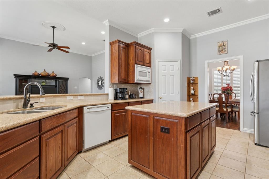 Haslet, Texas, 76052, United States, 4 Bedrooms Bedrooms, ,4 BathroomsBathrooms,Residential,For Sale,1942708