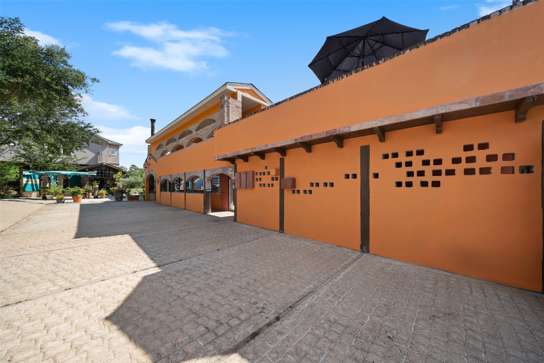  614 Pine Gully Road - 物件實景