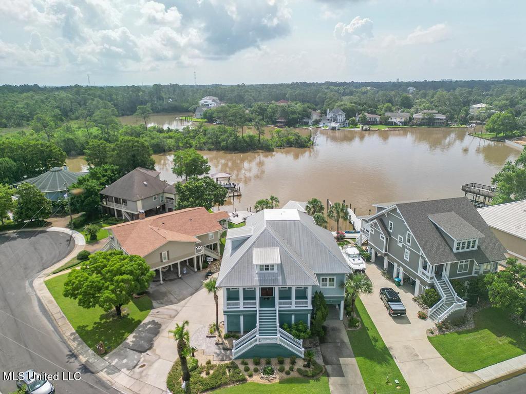 Gulfport, Mississippi, 39507, United States, 4 Bedrooms Bedrooms, ,3 BathroomsBathrooms,Residential,For Sale,1903526