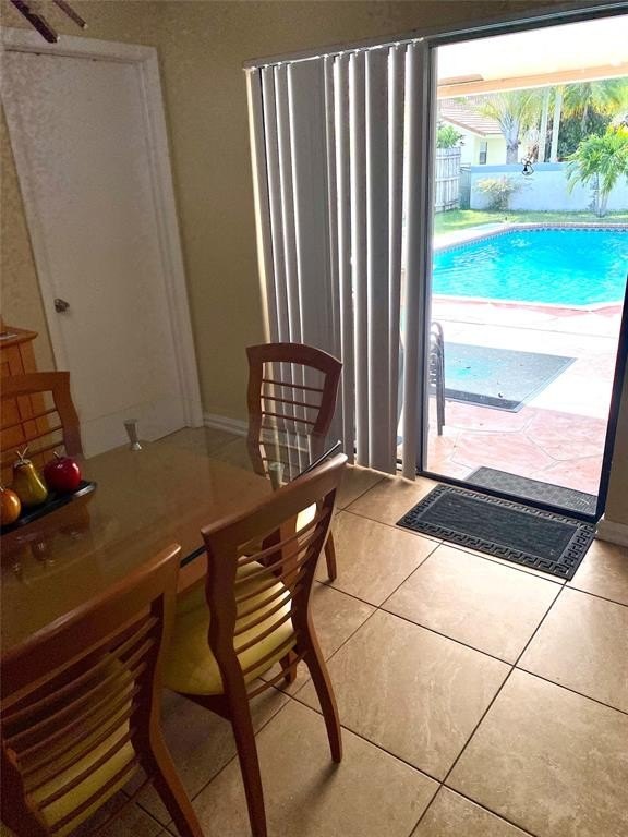 Coral Springs, Florida, 33071, United States, 3 Bedrooms Bedrooms, ,2 BathroomsBathrooms,Residential,For Sale,1973881