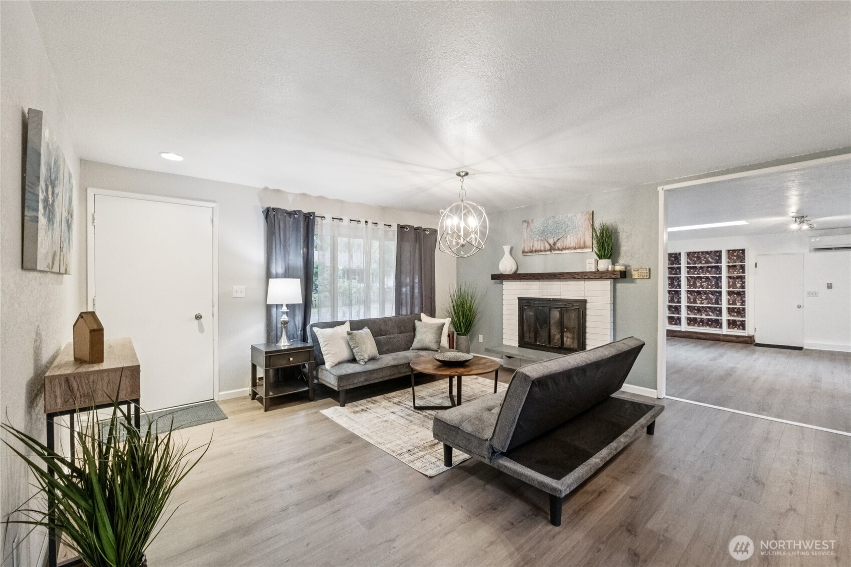 Bothell, Washington, 98021, United States, 3 Bedrooms Bedrooms, ,1 BathroomBathrooms,Residential,For Sale,2009966