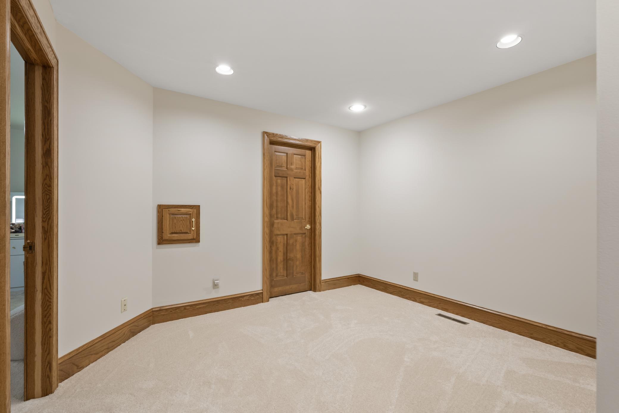 Excelsior, Minnesota, 55331, United States, 5 Bedrooms Bedrooms, ,6 BathroomsBathrooms,Residential,For Sale,1906981