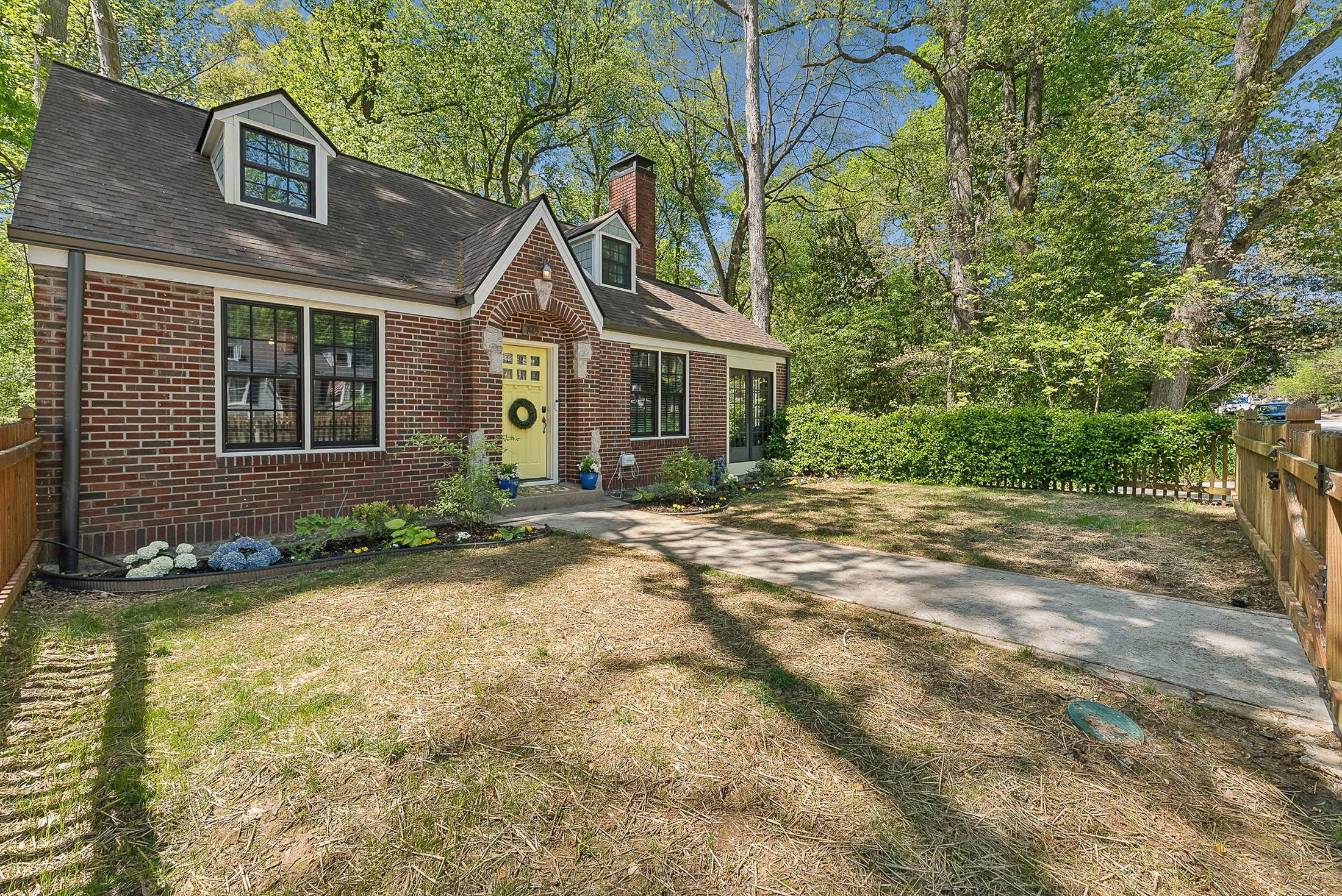  Charming East Atlanta Cottage on Rare Creekside Lot - 物件實景