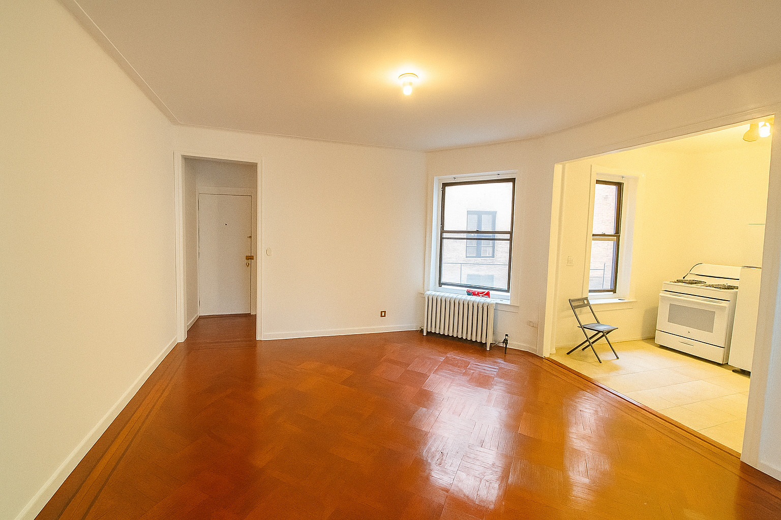Brooklyn, New York, 11209, United States, 11 Bedrooms Bedrooms, ,6 BathroomsBathrooms,Residential,For Sale,1979027