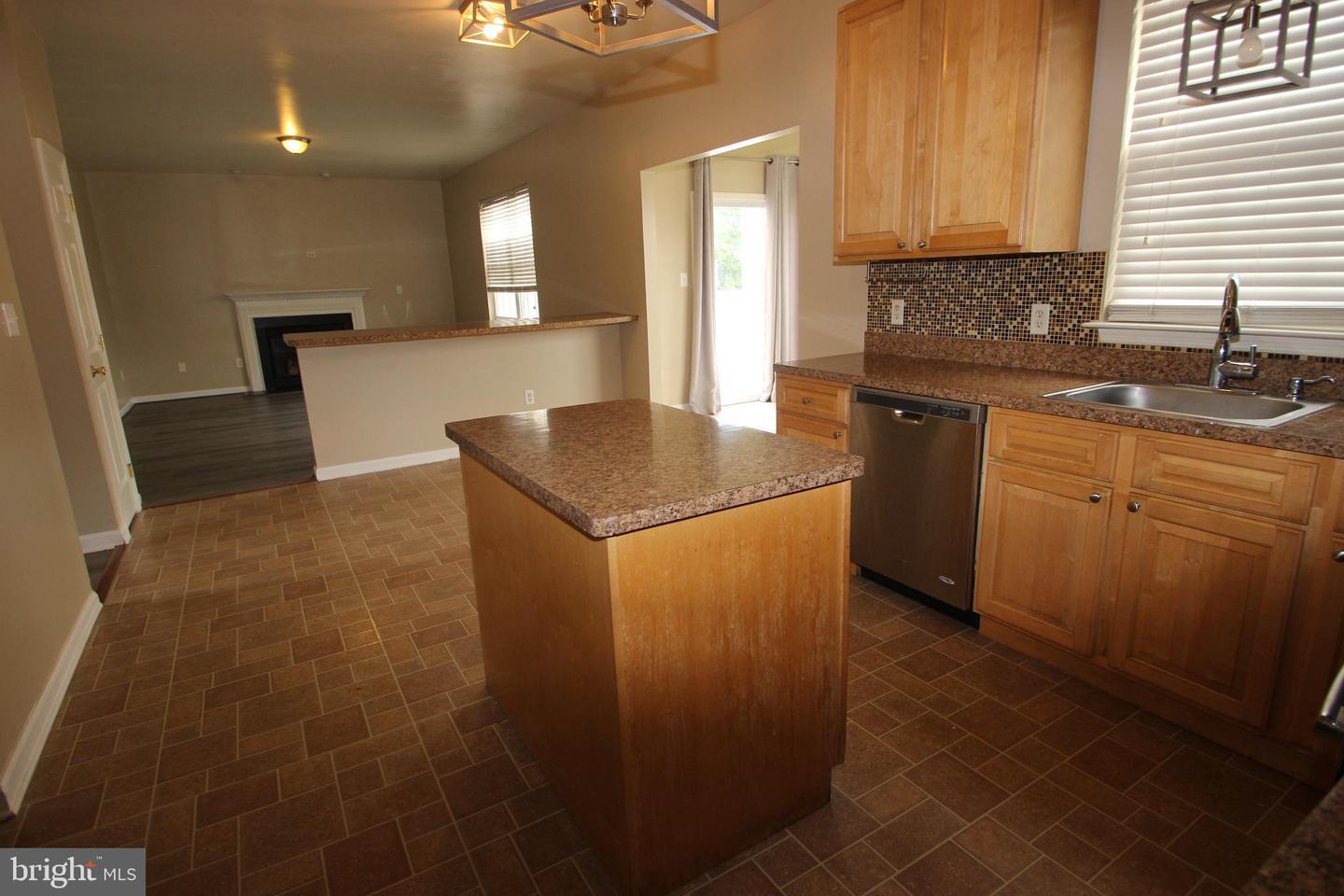 New Castle, Delaware, 19720, United States, 4 Bedrooms Bedrooms, ,3 BathroomsBathrooms,Residential,For Sale,2049034