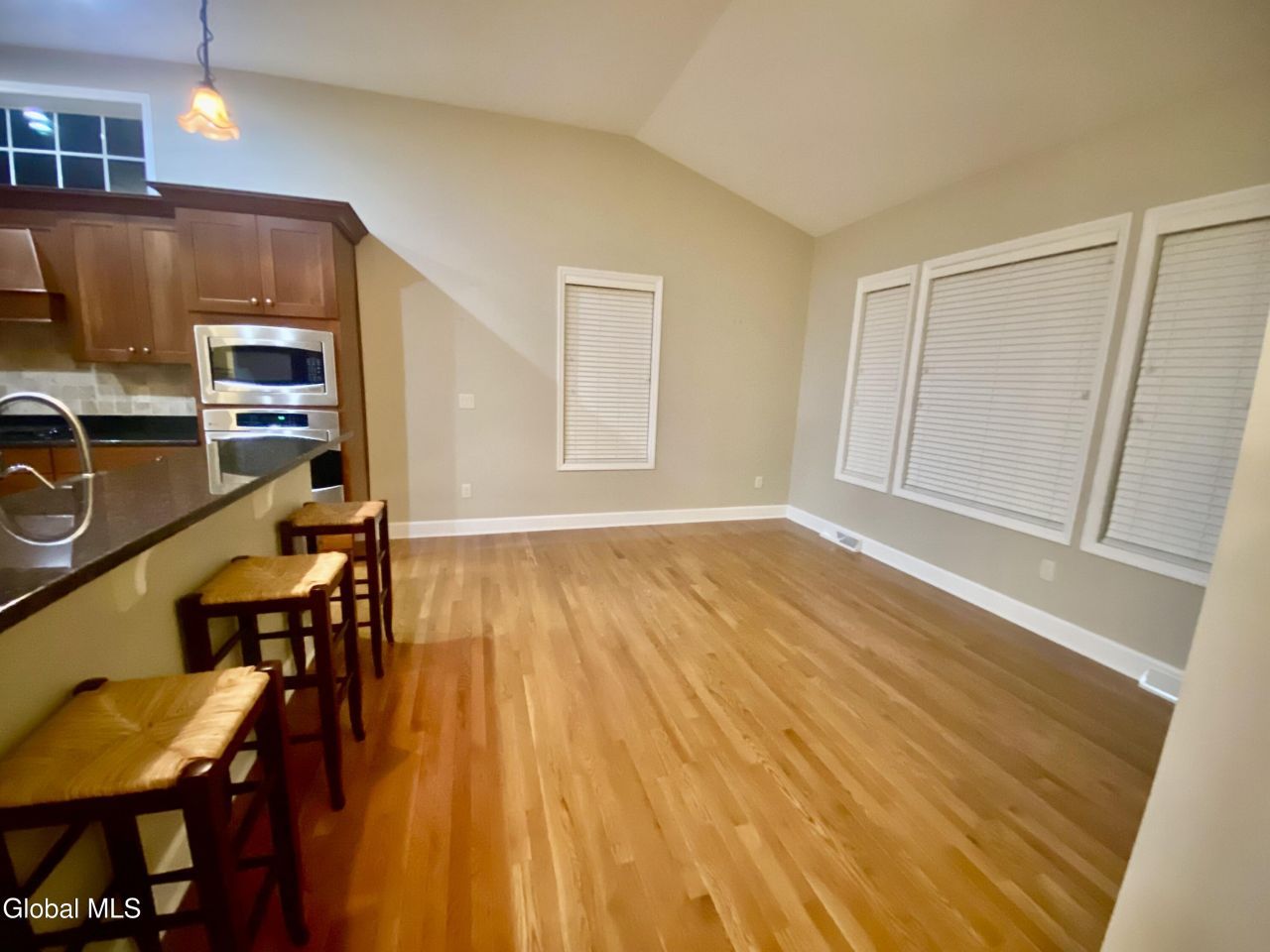 Altamont, New York, 12009, United States, 3 Bedrooms Bedrooms, ,3 BathroomsBathrooms,Residential,For Sale,1988112