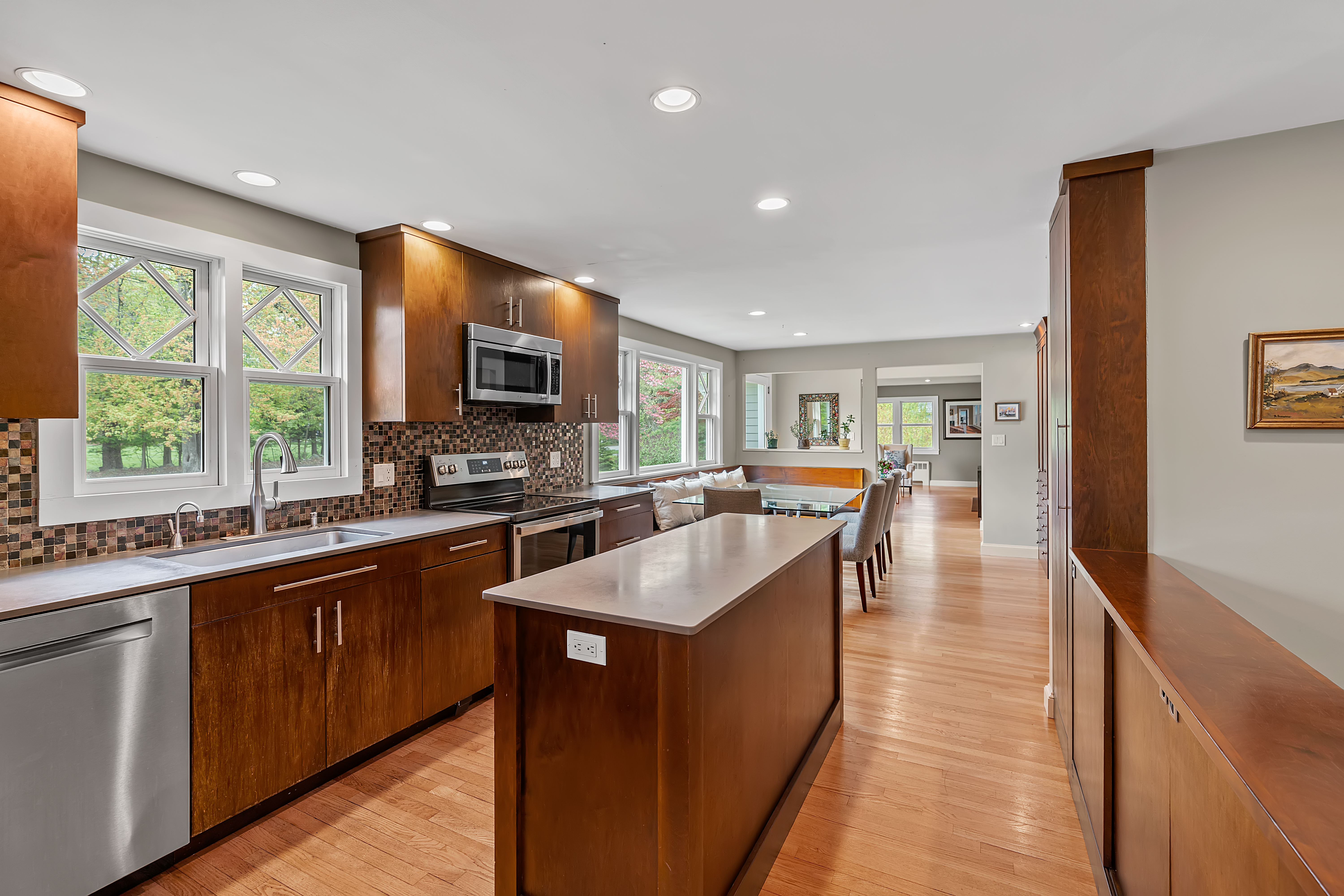 69 Plain Road, Wayland, MA, 01778 - 物件實景