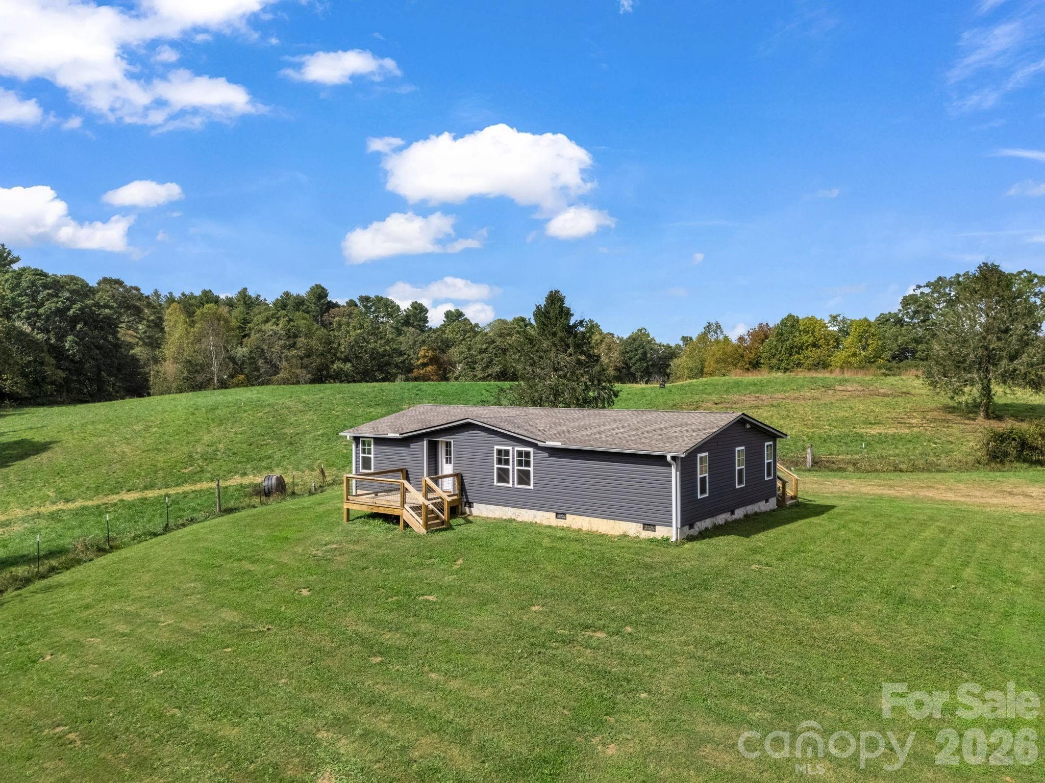 Mills River, North Carolina, 28759, United States, 3 Bedrooms Bedrooms, ,2 BathroomsBathrooms,Residential,For Sale,2048176