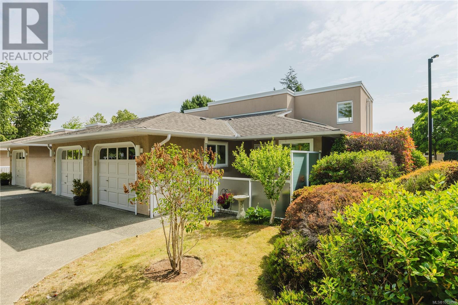 COLWOOD, British Columbia, V9B 5P8, CA, 2 Bedrooms Bedrooms, ,3 BathroomsBathrooms,Residential,For Sale,1913272