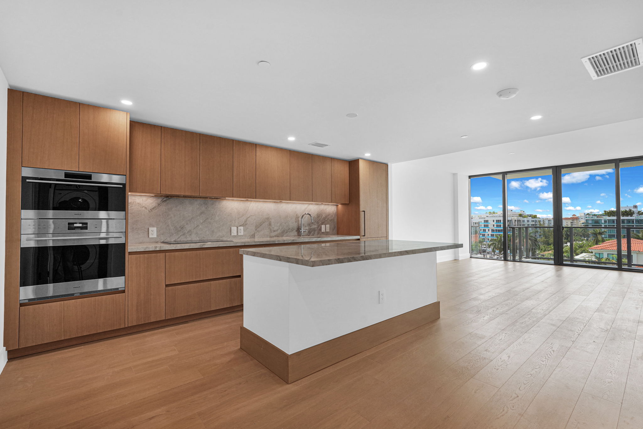  1176 97th St, Bay Harbor Islands, FL, 33154 - 物件實景