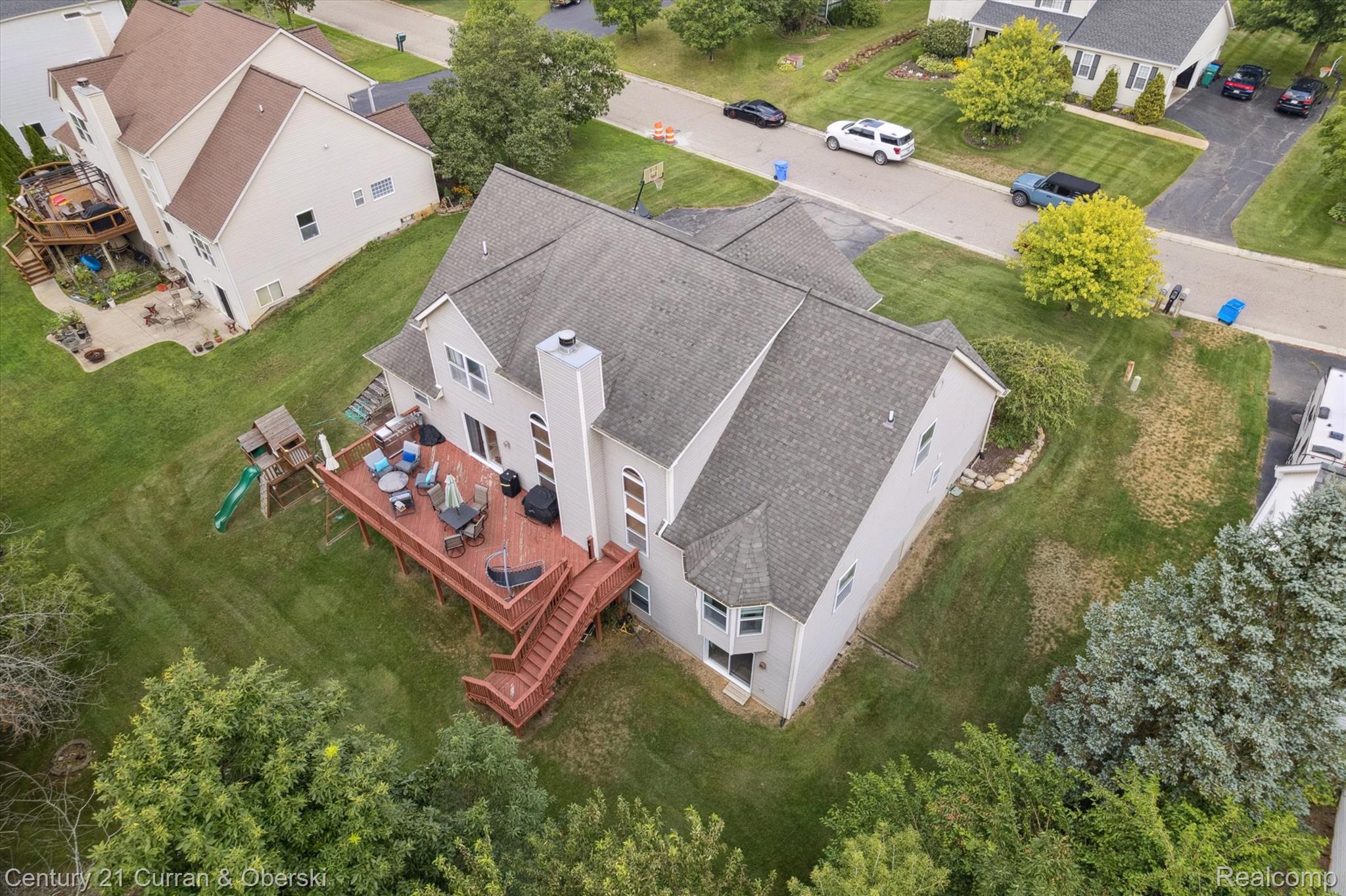 Commerce Charter Township, Michigan, 48382, United States, 4 Bedrooms Bedrooms, ,4 BathroomsBathrooms,Residential,For Sale,1916124