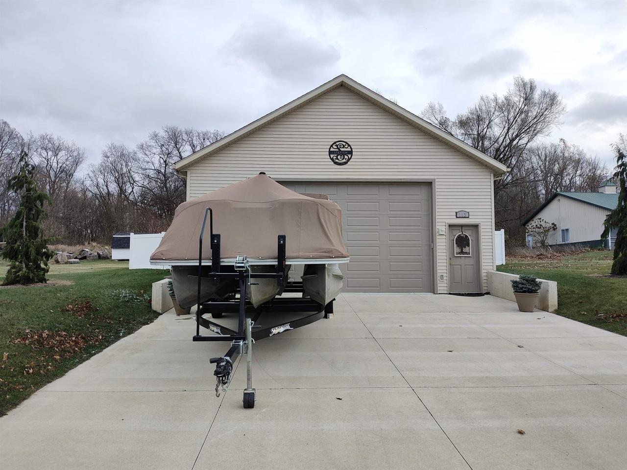 140 LN 340 Jimmerson Lk, Fremont, Indiana, 46737, United States, 3 Bedrooms Bedrooms, ,2 BathroomsBathrooms,Residential,For Sale,140 LN 340 Jimmerson Lk,1669040