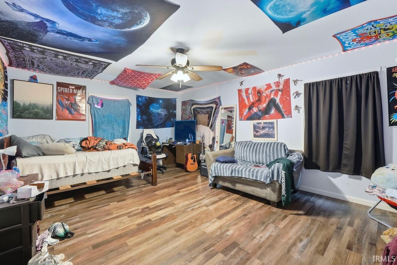 Albany, Indiana, 47320, United States, 4 Bedrooms Bedrooms, ,4 BathroomsBathrooms,Residential,For Sale,1997492