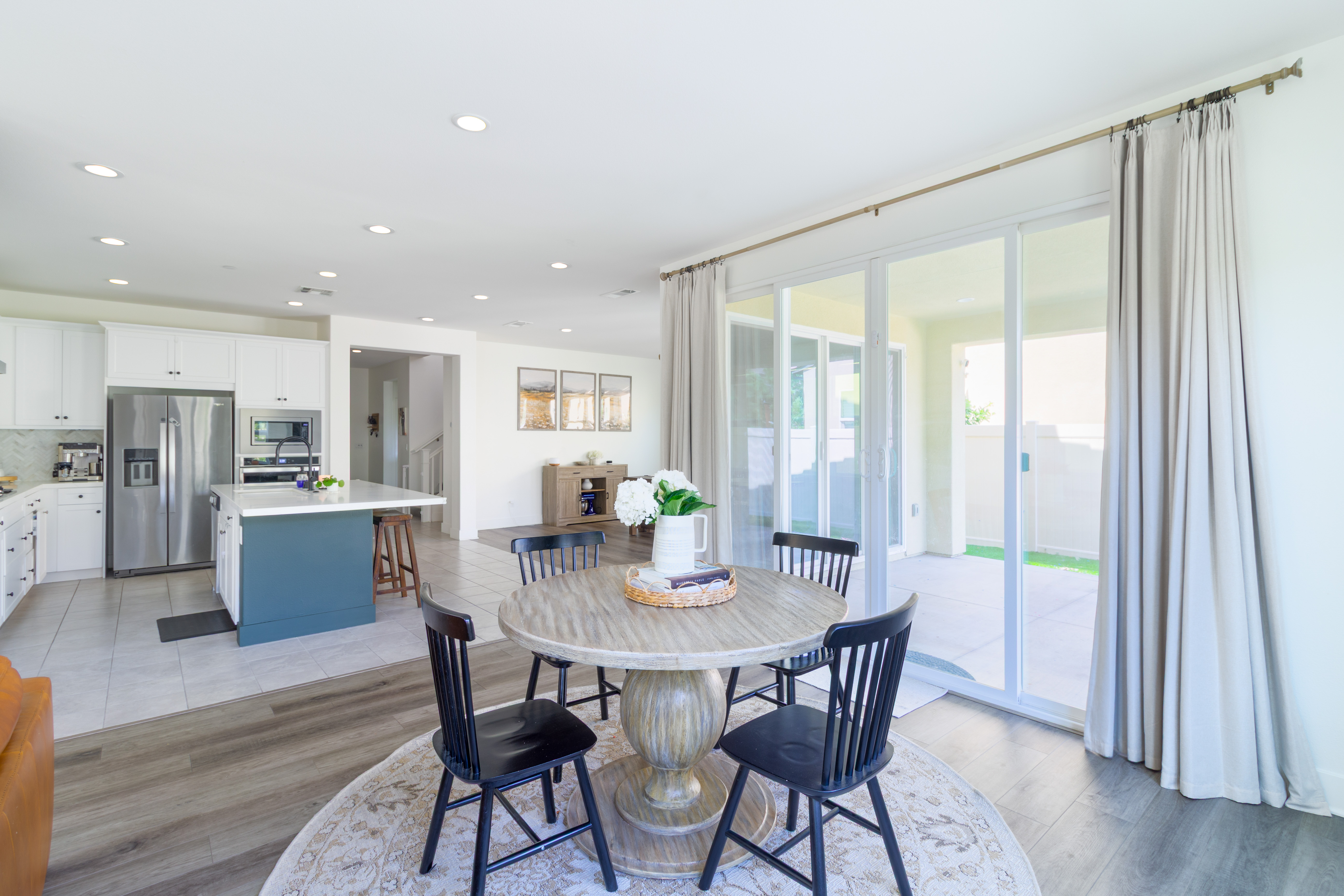 Corona, California, 92883, United States, 4 Bedrooms Bedrooms, ,3 BathroomsBathrooms,Residential,For Sale,1922003
