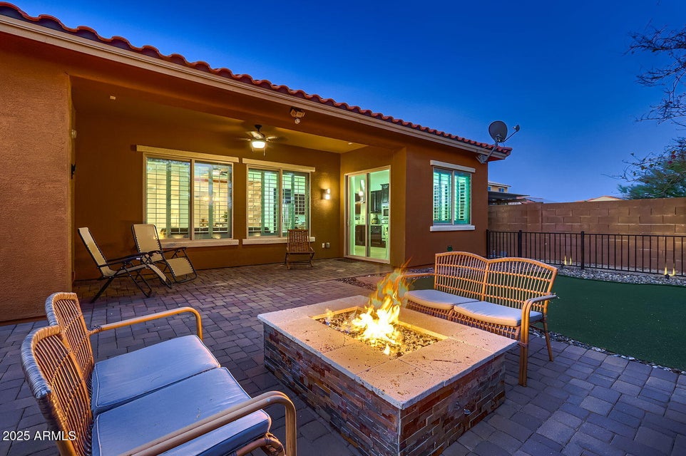 Peoria, Arizona, 85383, United States, 3 Bedrooms Bedrooms, ,3 BathroomsBathrooms,Residential,For Sale,1920342