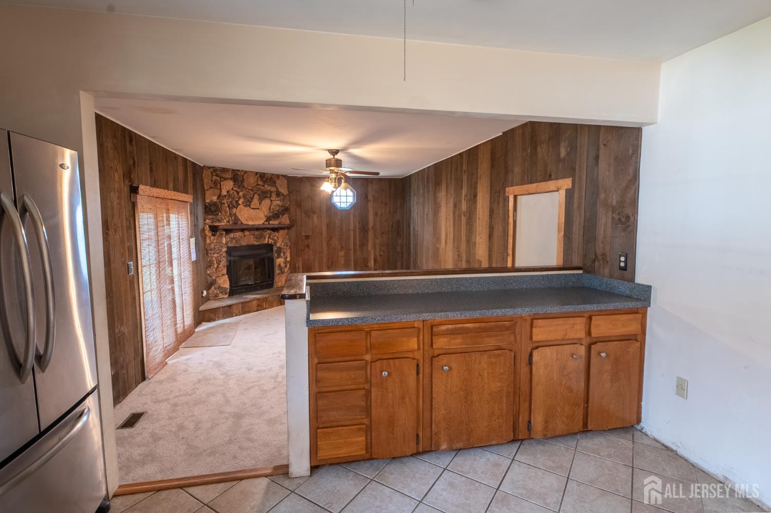 East Brunswick, New Jersey, 08816, United States, 3 Bedrooms Bedrooms, ,2 BathroomsBathrooms,Residential,For Sale,2002265