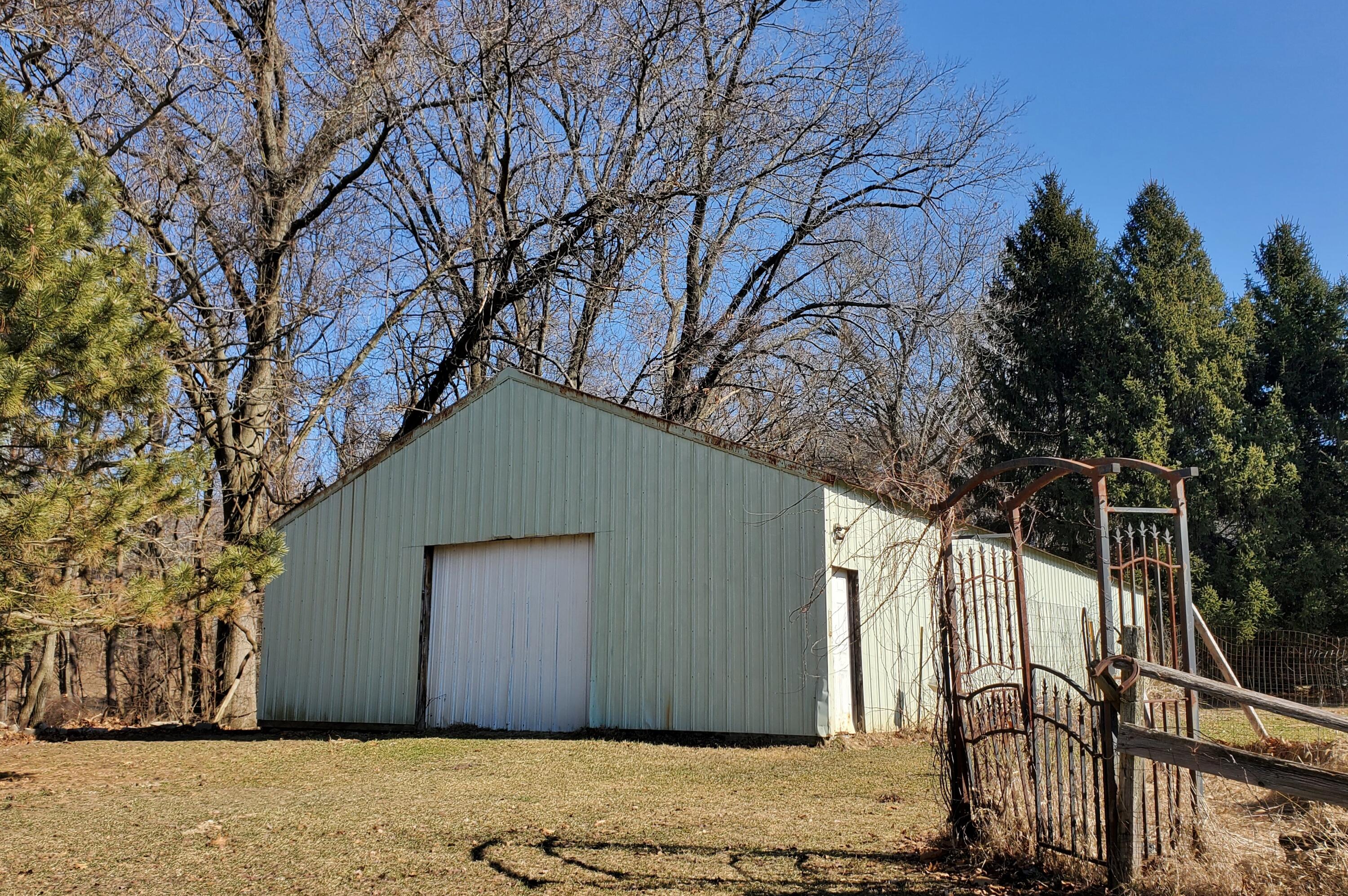 Michigan City, Indiana, 46360, United States, 5 Bedrooms Bedrooms, ,1 BathroomBathrooms,Residential,For Sale,1743643