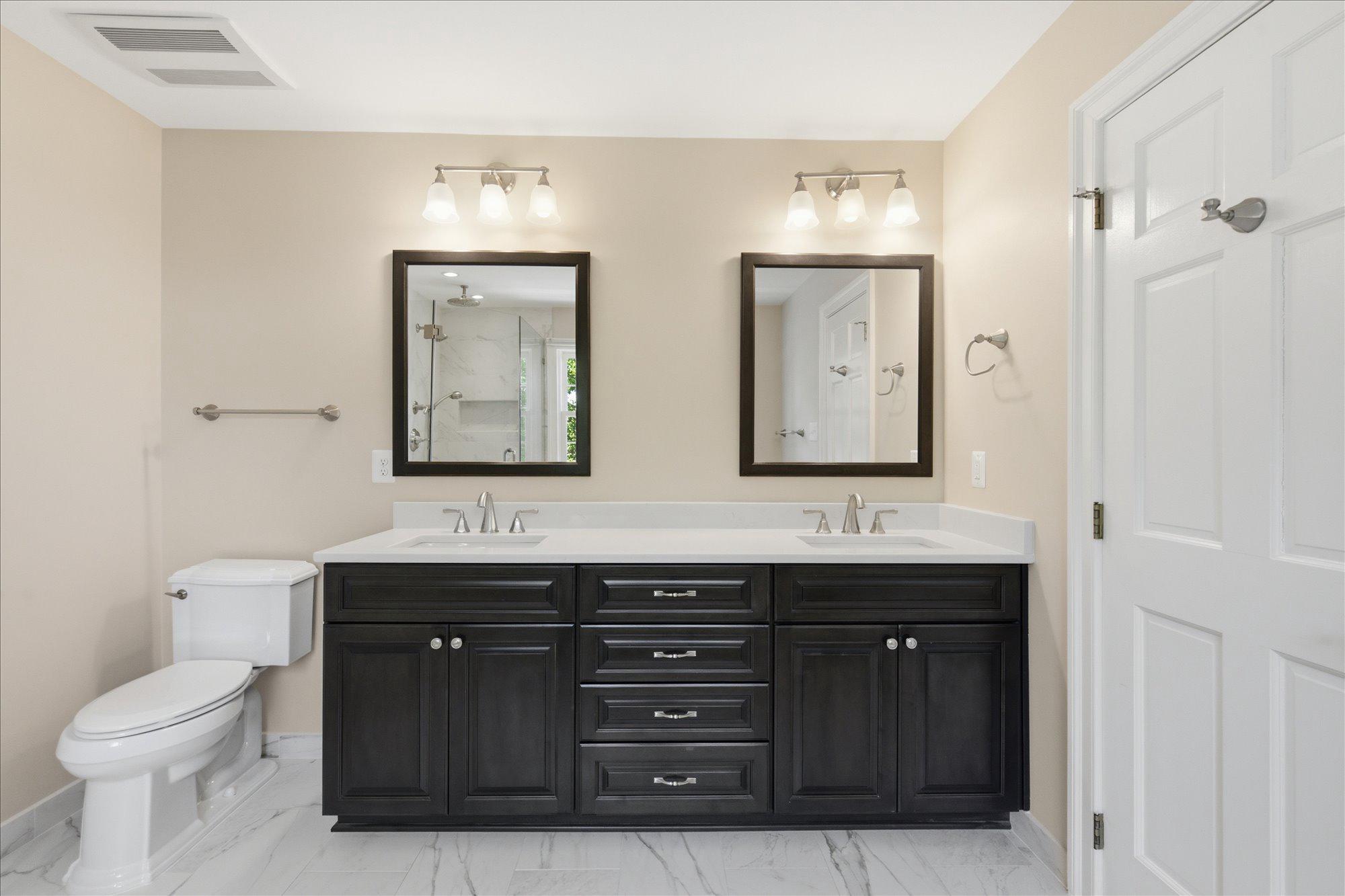  126 Gresham Place, Falls Church, VA, 22046 - 物件實景