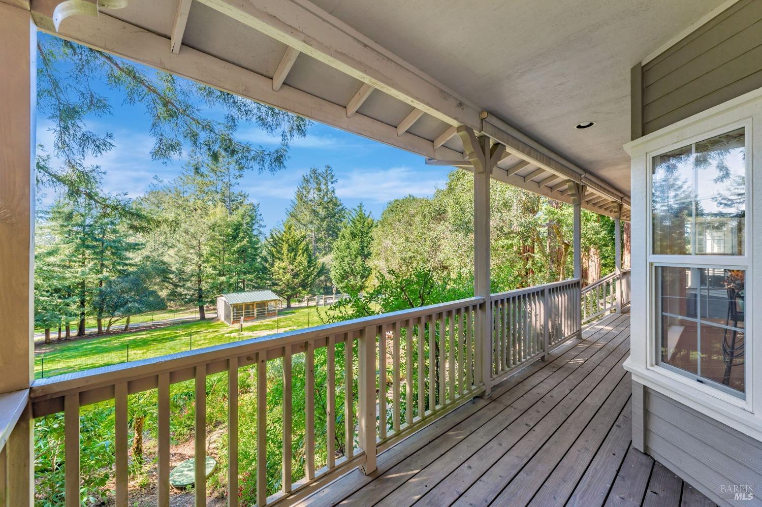 Sebastopol, California, 95472, United States, 4 Bedrooms Bedrooms, ,3 BathroomsBathrooms,Residential,For Sale,1989317